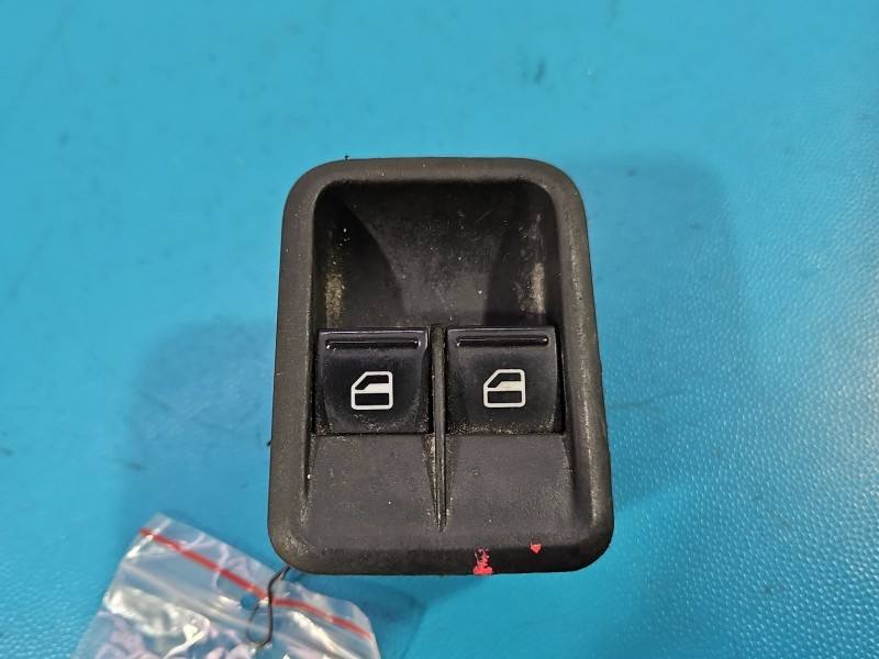 Блок кнопок склопідйомників Skoda Fabia 2 5J0867171A — фото деталі 2