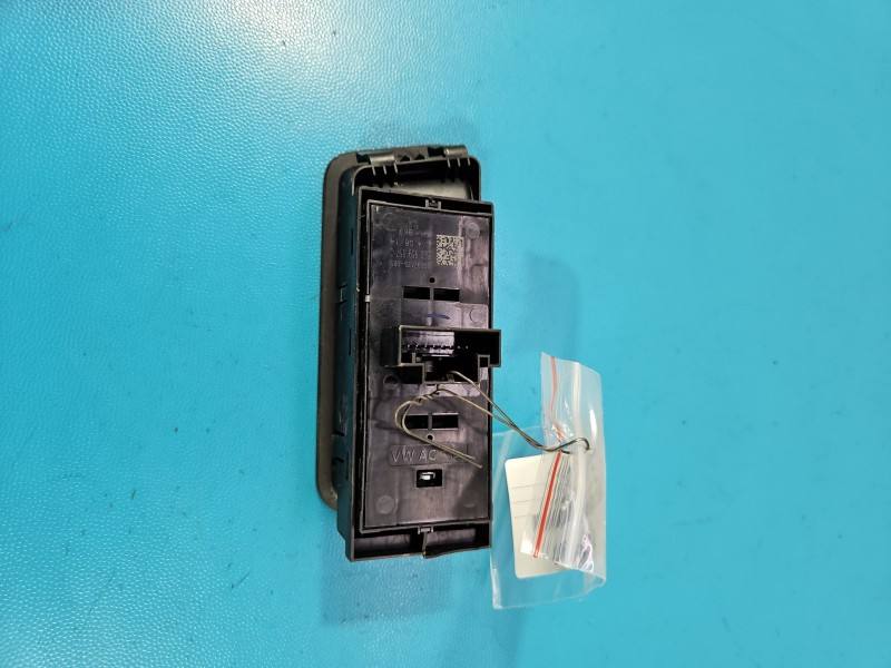 Блок кнопок склопідйомників Volkswagen Golf 7 5G0959857C — фото деталі 5