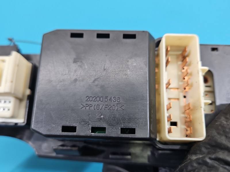 Блок кнопок склопідйомників Chevrolet Captiva — фото деталі 7