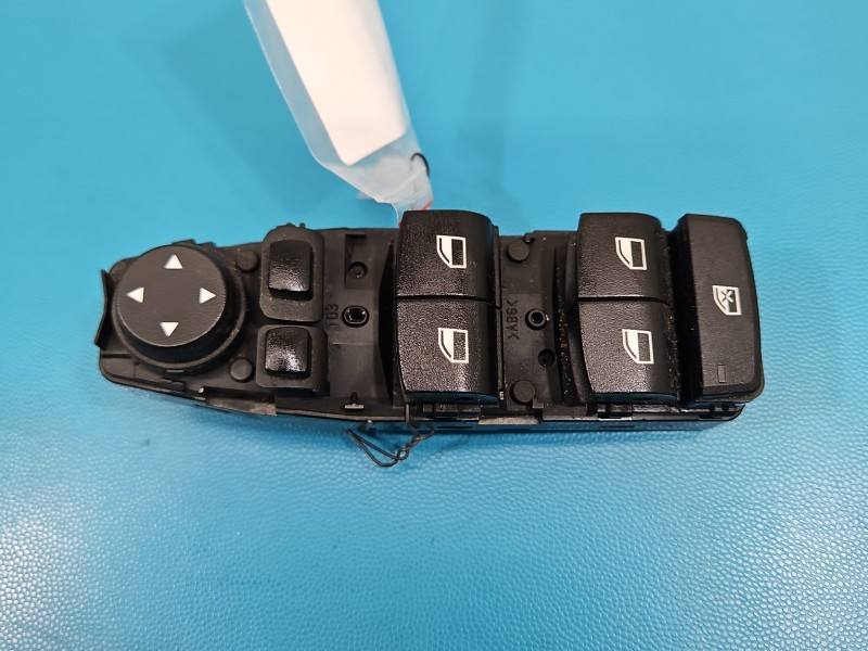 Блок кнопок склопідйомників BMW X3 F25 9208111 — фото деталі 2