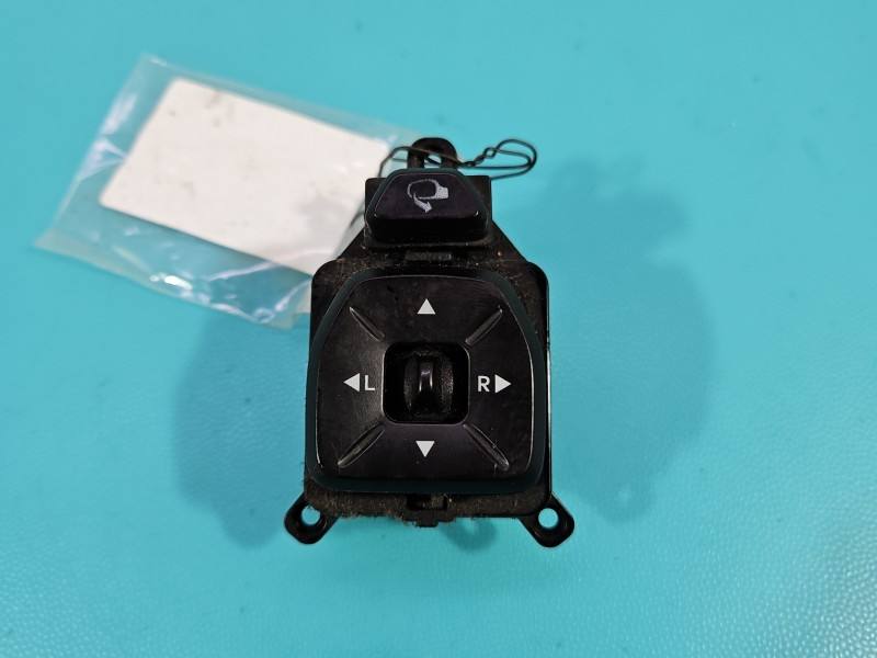 Блок кнопок стеклоподъемников Hyundai Ix35 383480-1110