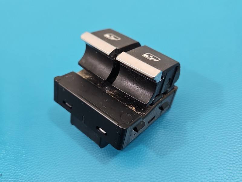 Блок кнопок склопідйомників Audi A5 8T 8W0959851F