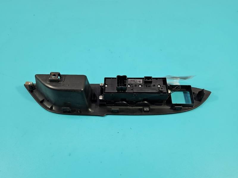 Блок кнопок стеклоподъемников Mitsubishi Outlander 8608A238 — фото детали 3