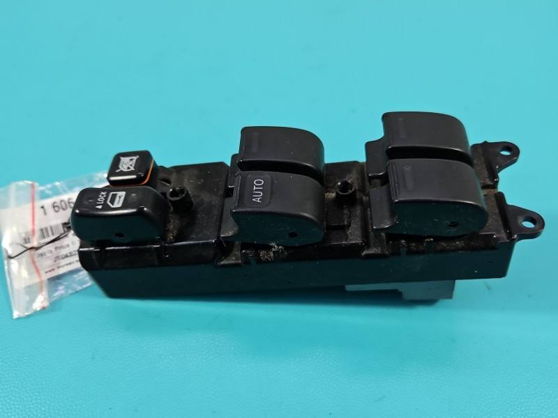 Блок кнопок склопідйомників Toyota Prius 84820-47050 — фото деталі 3