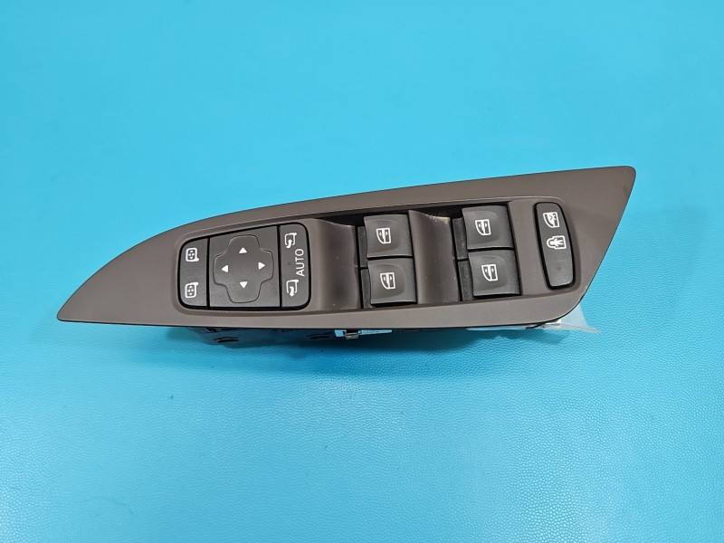 Блок кнопок склопідйомників Renault Espace 254015469R — фото деталі 2