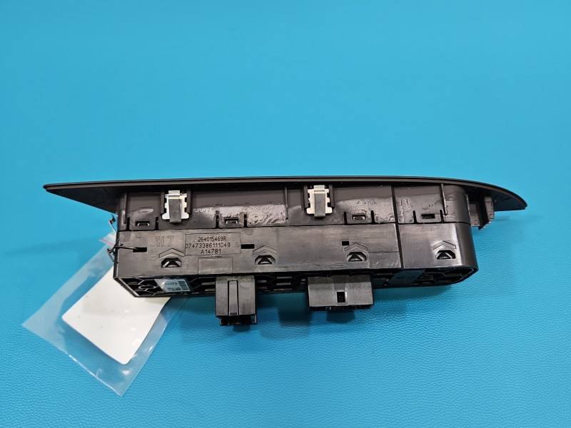 Блок кнопок склопідйомників Renault Espace 254015469R — фото деталі 9