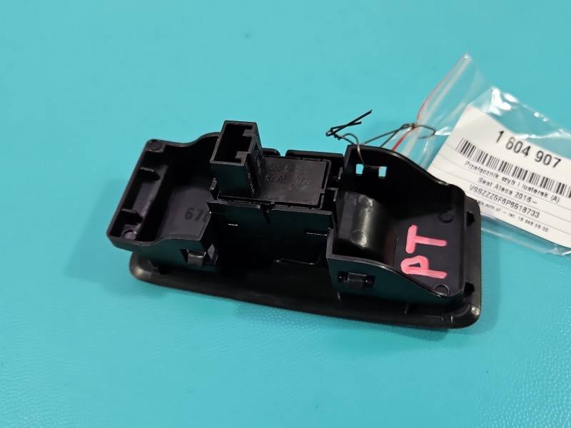 Блок кнопок стеклоподъемников Seat Ateca 5G0959855L — фото детали 4
