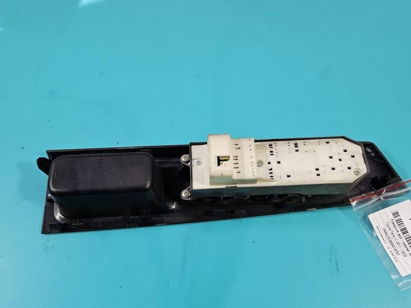 Блок кнопок склопідйомників Toyota Yaris 3 74232-0D340 — фото деталі 5
