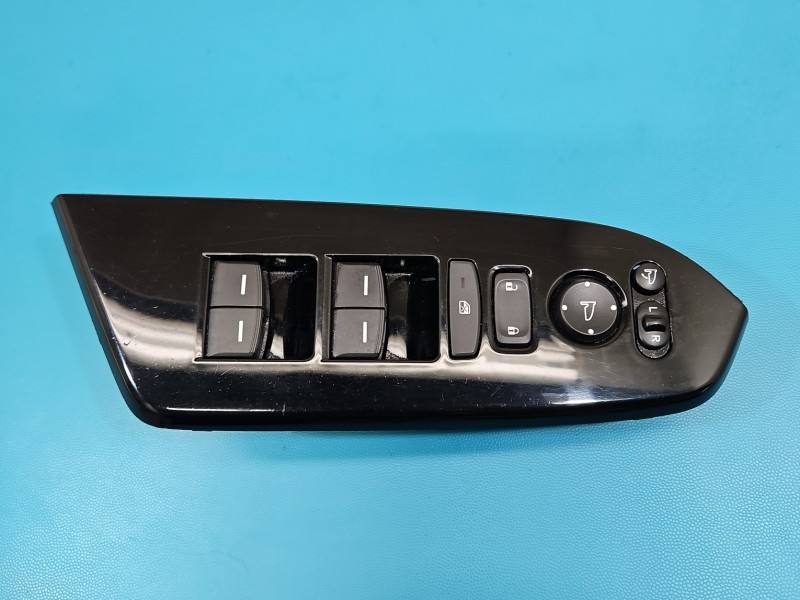 Блок кнопок склопідйомників Honda CR-V M64590 — фото деталі 2