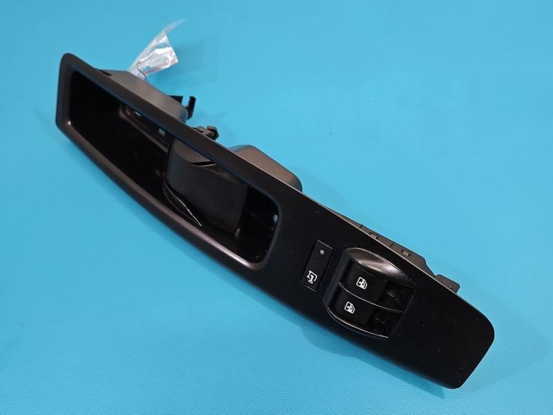 Блок кнопок склопідйомників Fiat Doblo 735550087