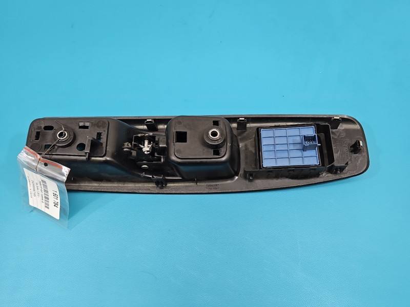 Блок кнопок склопідйомників Fiat Doblo 735550087 — фото деталі 3