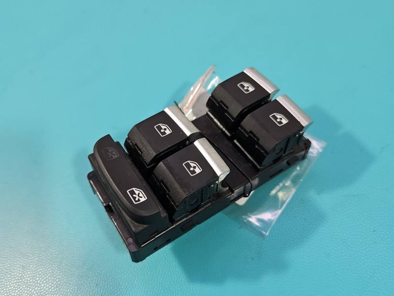Блок кнопок склопідйомників Audi A4 B9 8W0959851E