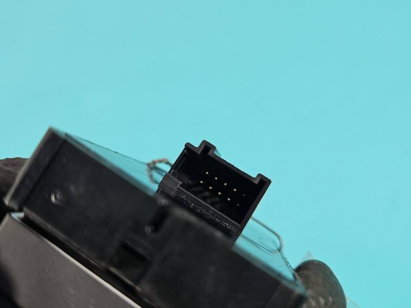 Блок кнопок склопідйомників Audi A4 B9 8W0959851E — фото деталі 6