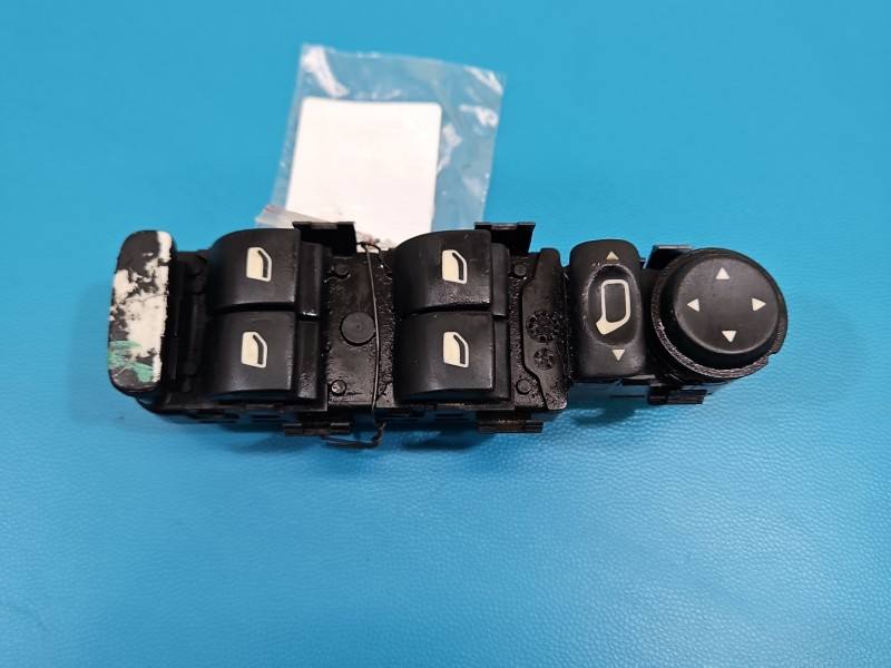 Блок кнопок стеклоподъемников Citroen C4 9651464577 — фото детали 2
