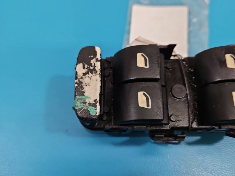 Блок кнопок стеклоподъемников Citroen C4 9651464577 — фото детали 3