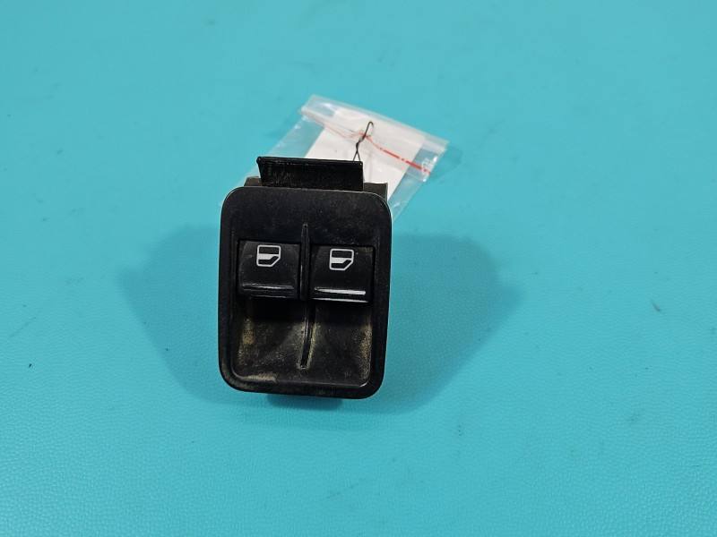 Блок кнопок стеклоподъемников Volkswagen Caddy 1T0959527 — фото детали 2