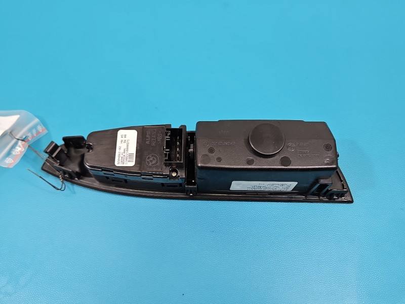 Блок кнопок склопідйомників BMW 7 F01 9204862 — фото деталі 5
