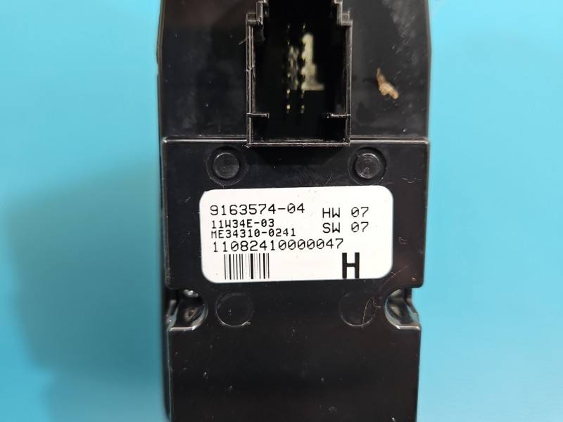 Блок кнопок склопідйомників BMW 7 F01 9163574 — фото деталі 6