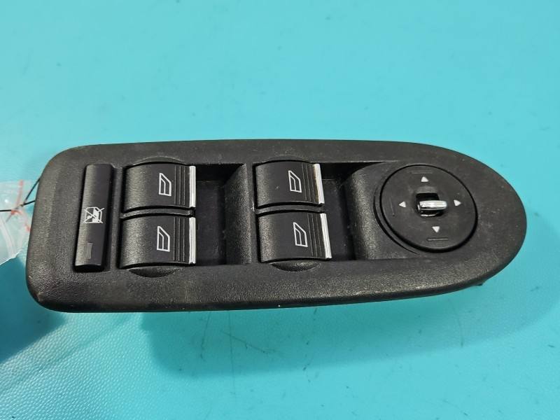 Блок кнопок склопідйомників Ford Kuga 8M5T-14A132-AC — фото деталі 2