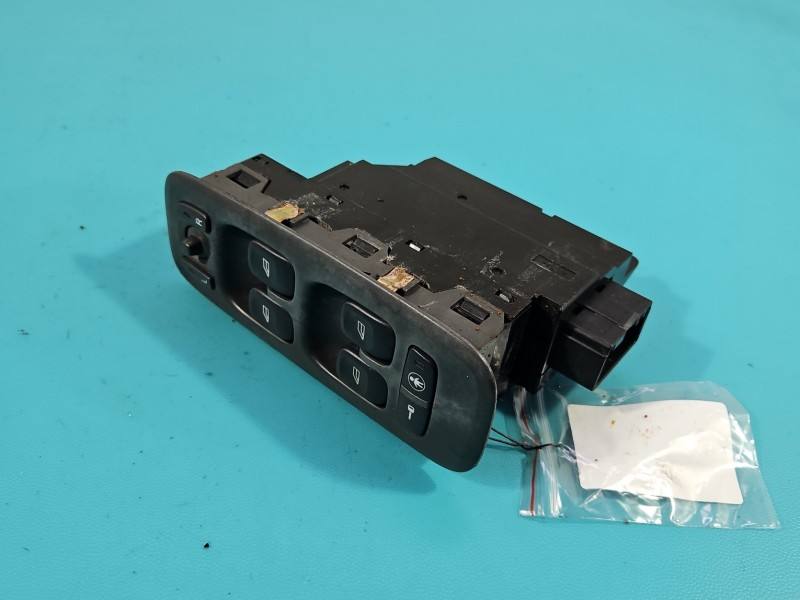 Блок кнопок склопідйомників Volvo S60 8673185