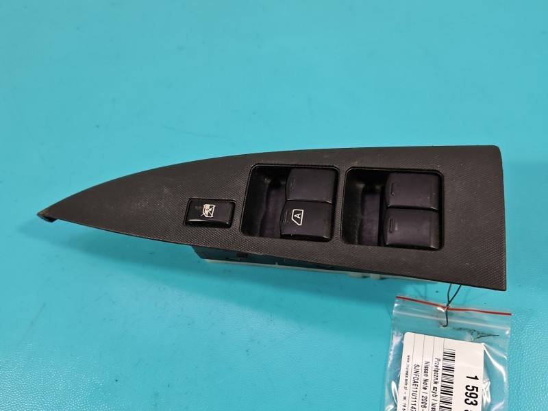 Блок кнопок склопідйомників Nissan Note — фото деталі 3