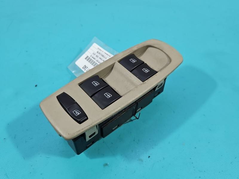 Блок кнопок склопідйомників Renault Koleos 25401JY00C