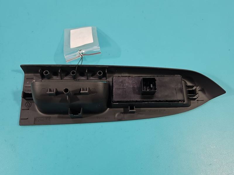 Блок кнопок склопідйомників Volkswagen Touran 1T1867371H — фото деталі 4
