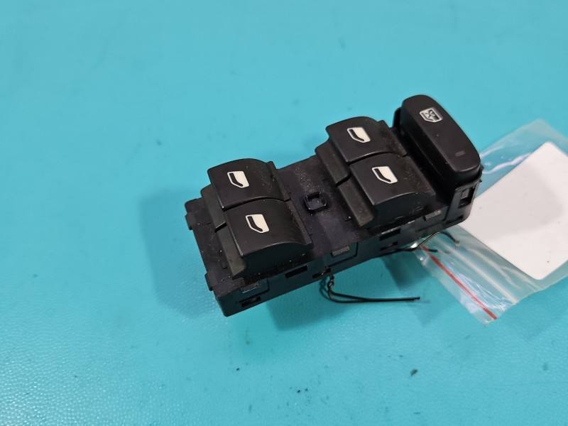 Блок кнопок стеклоподъемников Citroen C3 98148907ZD — фото детали 3