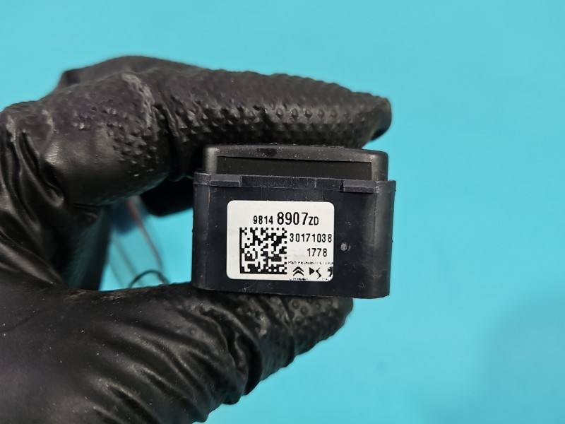 Блок кнопок стеклоподъемников Citroen C3 98148907ZD — фото детали 5