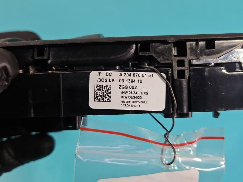 Блок кнопок склопідйомників Mercedes C W204 A2048700151 — фото деталі 7