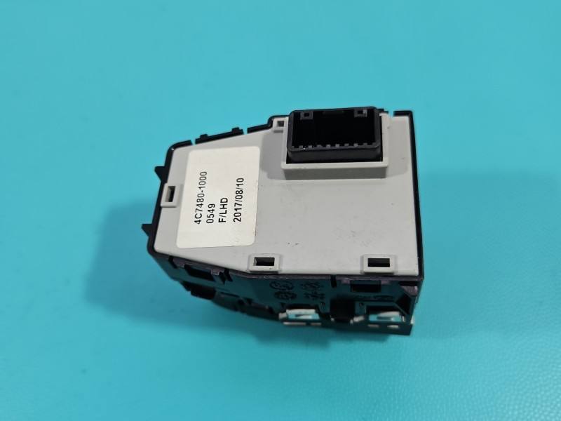 Блок кнопок склопідйомників Kia Niro 4C7480-1000 — фото деталі 6