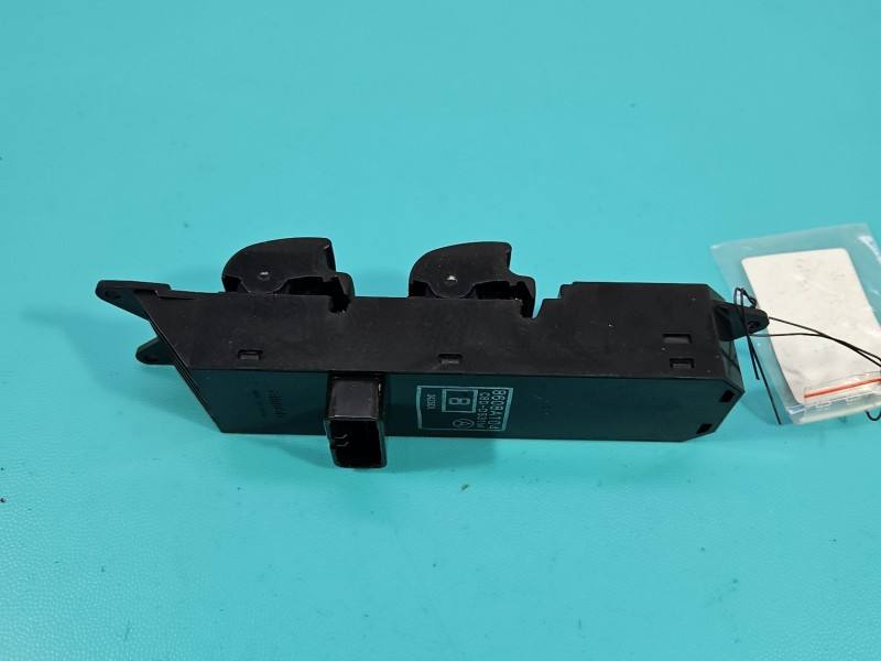 Блок кнопок стеклоподъемников Mitsubishi Outlander 8608A104 — фото детали 3