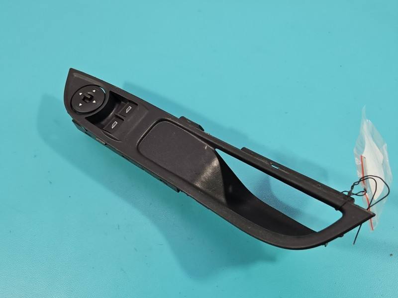 Блок кнопок склопідйомників Ford Focus DT1T-14A132-FB