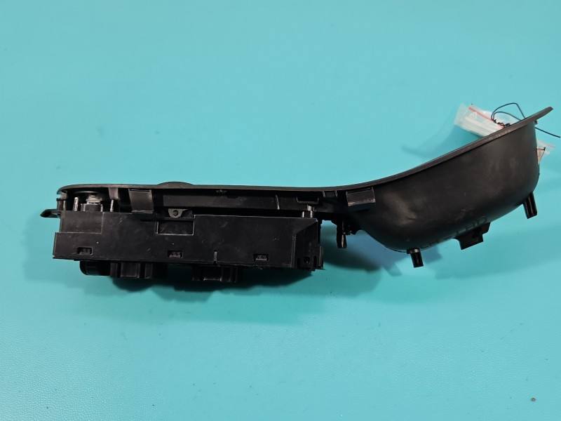 Блок кнопок склопідйомників Ford Focus DT1T-14A132-FB — фото деталі 4
