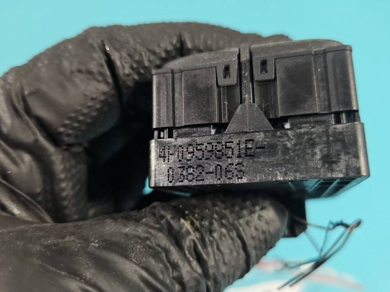 Блок кнопок склопідйомників Audi A8 D4 4H0959851E — фото деталі 6