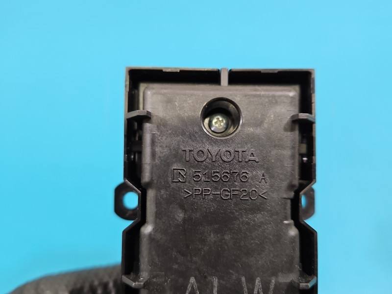 Блок кнопок склопідйомників Lexus NX 84040-78010 — фото деталі 6