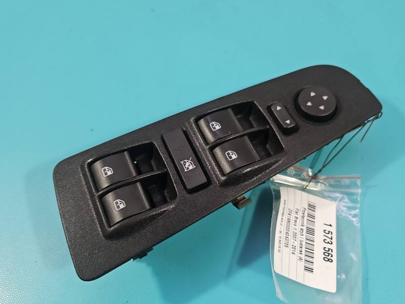 Блок кнопок склопідйомників Fiat Bravo 303901427190