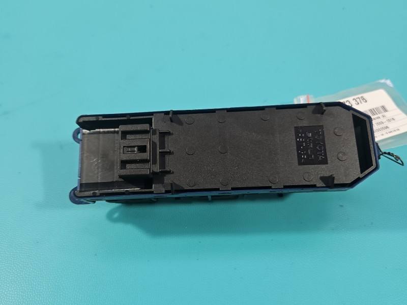 Блок кнопок склопідйомників Toyota Avensis T27 84040-05020 — фото деталі 4