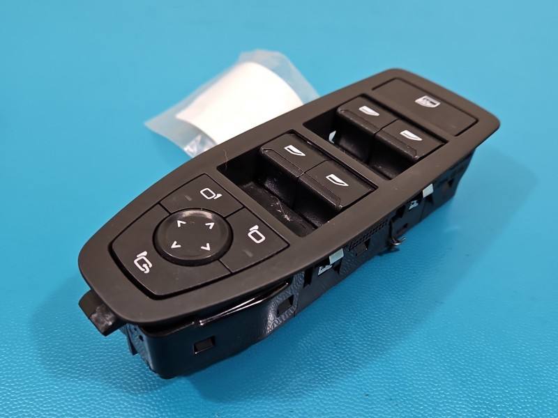 Блок кнопок склопідйомників BMW IX1 U11 9423239