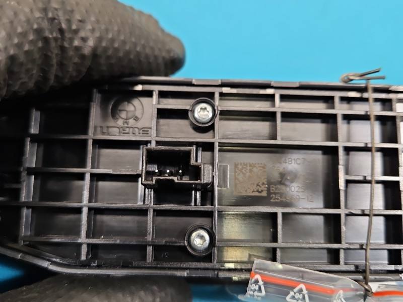 Блок кнопок склопідйомників BMW IX1 U11 9423239 — фото деталі 5