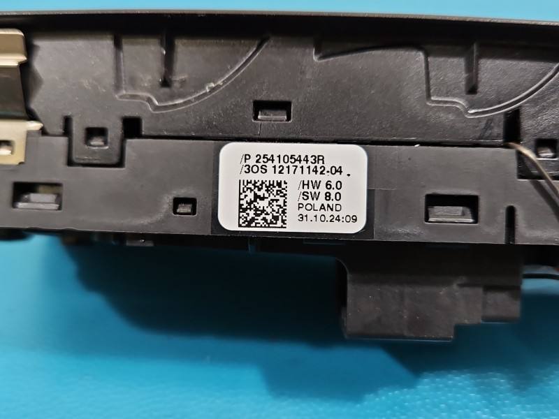 Блок кнопок склопідйомників Dacia Duster P254105443R — фото деталі 4