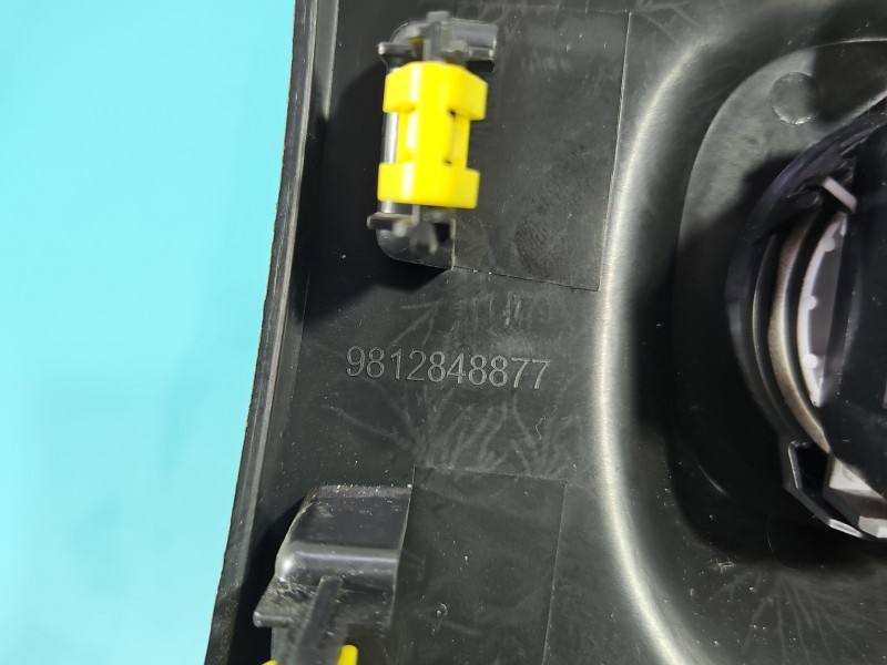 Блок кнопок склопідйомників Citroen C3 9812848877 — фото деталі 7