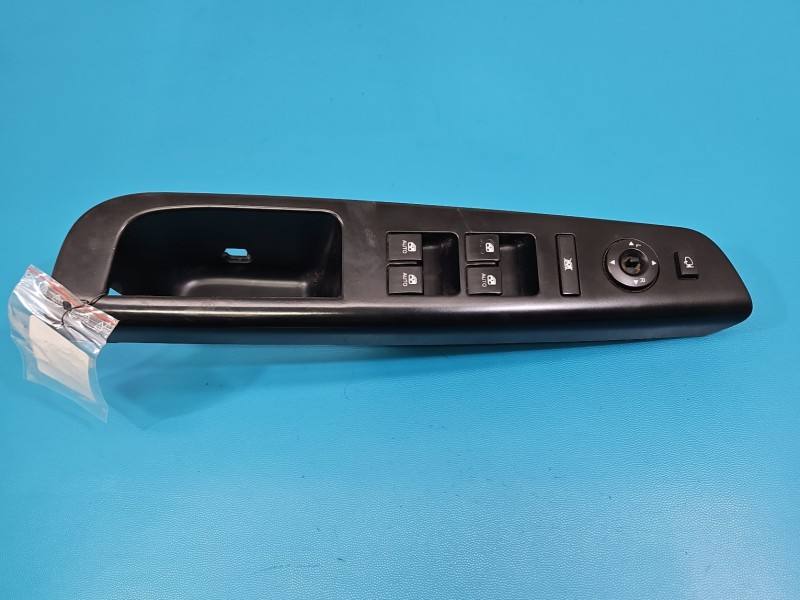 Блок кнопок склопідйомників Kia Ceed 82351-1H020 — фото деталі 2
