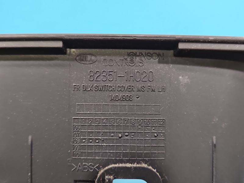 Блок кнопок склопідйомників Kia Ceed 82351-1H020 — фото деталі 9
