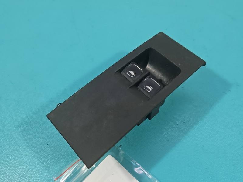 Блок кнопок стеклоподъемников Skoda Rapid 5JB959858B