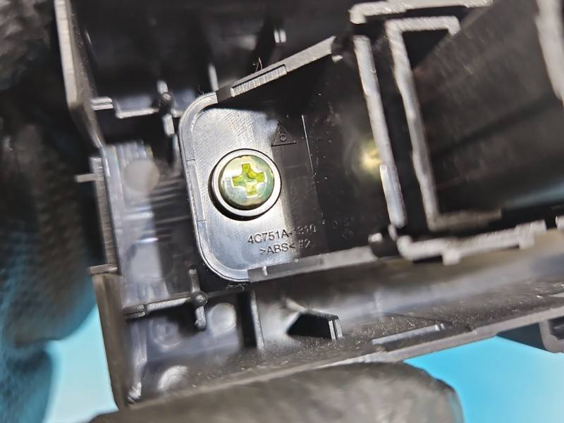 Блок кнопок склопідйомників Kia Niro 93590-G5550 — фото деталі 6