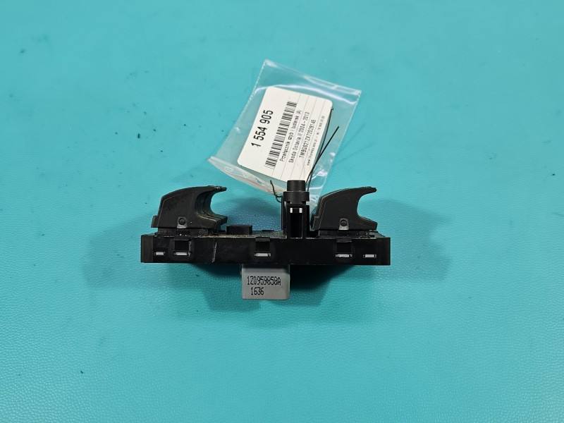 Блок кнопок склопідйомників Skoda Octavia 2 1Z0959858A — фото деталі 5