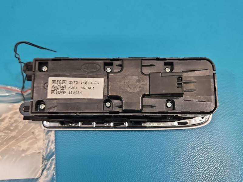 Блок кнопок склопідйомників Jaguar XF GX73-14540-AC — фото деталі 4