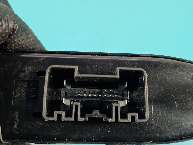 Блок кнопок склопідйомників Opel Insignia 84210049 — фото деталі 5