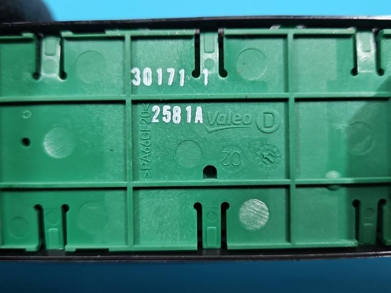 Блок кнопок склопідйомників Renault Scenic 3 301711 — фото деталі 6